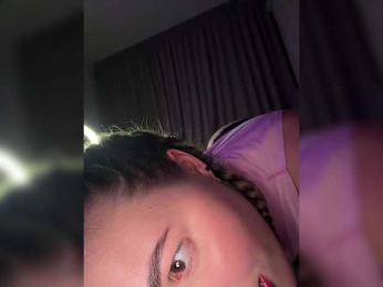 KateMid webcam model stream image