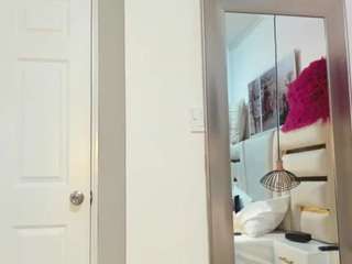huddahmonroe webcam model stream image