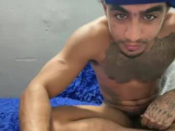 enyel_100 webcam model stream image
