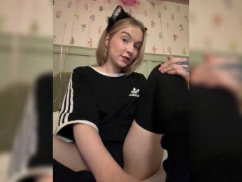 MimiMila webcam bongacams model stream image