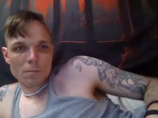 yoursl4ve webcam model stream image