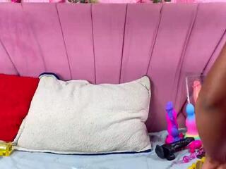 Angeya Petite webcam model stream image