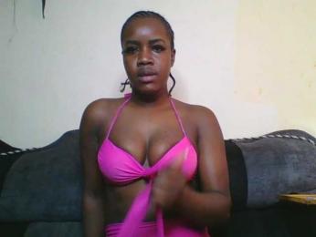 Tency webcam bongacams model stream image