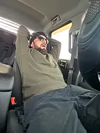 Beardedtattood webcam model stream image