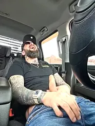 Beardedtattood webcam model stream image