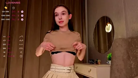 WhiteKelly webcam model stream image