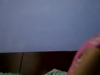 Laura_martin_ webcam model stream image