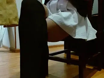 Laura_martin_ webcam model stream image