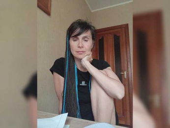 Hellenalonenochka webcam model stream image