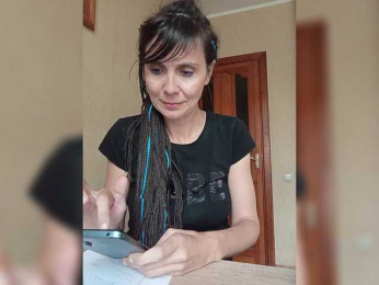 Hellenalonenochka webcam model stream image