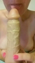 Milfona77 webcam model stream image