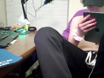 charlied09302 webcam model stream image