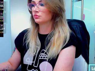 evelynerosse webcam model stream image