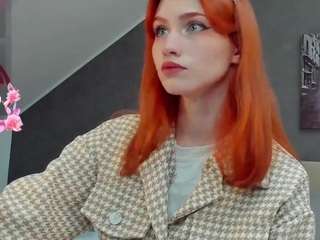 molly-rouge webcam model stream image