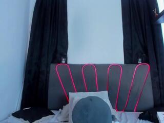 Chel Hilton webcam model stream image