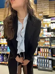 ICrazyOneIRL webcam model stream image