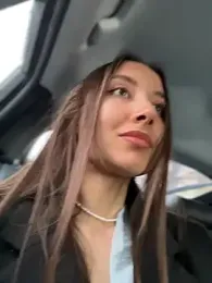 ICrazyOneIRL webcam model stream image