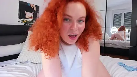 YammyPie webcam model stream image