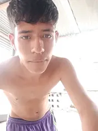 dareck_18 webcam stripchat model stream image