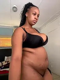 Candy_Love_18 webcam model stream image