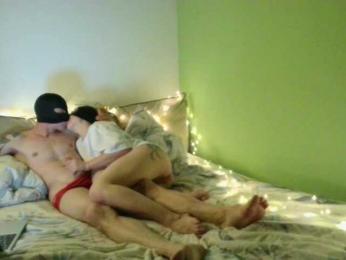 PornoPair webcam model stream image