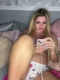 Irish_BarbieMilfx webcam model stream image