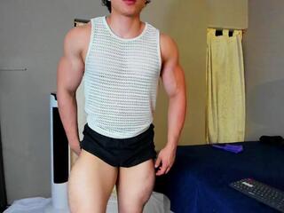 Alexander Classy webcam model stream image