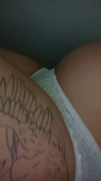 _Saritaa webcam model stream image