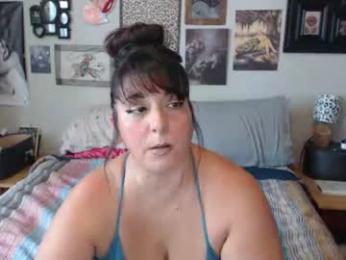 milfmonee webcam model stream image