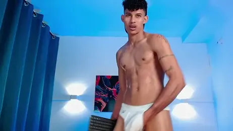 KamiSuarez webcam stripchat model stream image