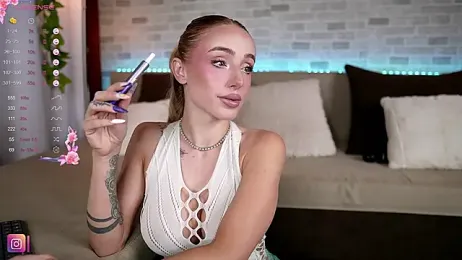 BabyyyLunaX webcam stripchat model stream image