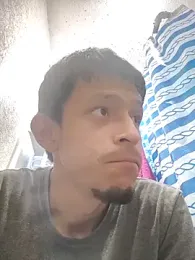 Leonul webcam model stream image