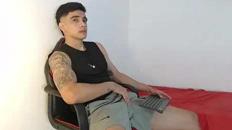 adam_levis17 webcam model stream image