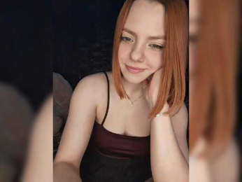 AliceRabbit webcam model stream image
