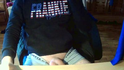 YoUnGbOy2018 webcam model stream image