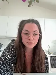 liloush__ webcam stripchat model stream image