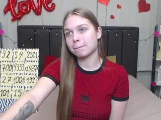 larapika webcam model stream image