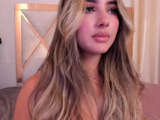 kim-woods webcam camsoda model stream image
