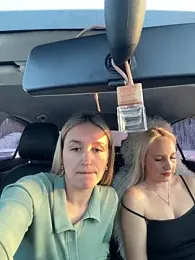 MerlinDave webcam model stream image