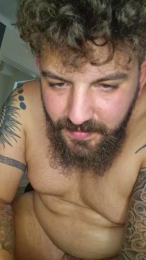 Uhgjvv webcam model stream image