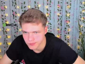 lucas_long_ webcam model stream image