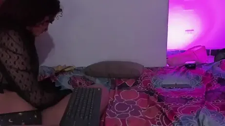 Scarlett_Cherry_ webcam model stream image