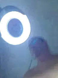 Andrew1900529 webcam model stream image