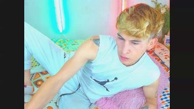 Jordan_james_ webcam cam4 model stream image