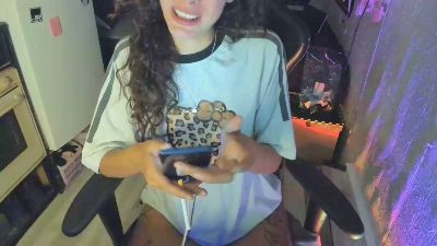MartesBratty webcam model stream image