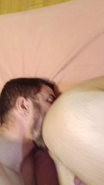 FredBottom webcam model stream image