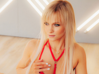 AlisunRisa webcam livejasmin model stream image