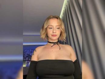 Annyyy webcam bongacams model stream image