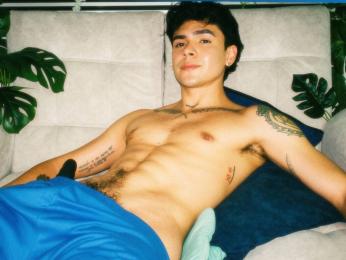 CamilloGuzmn webcam model stream image