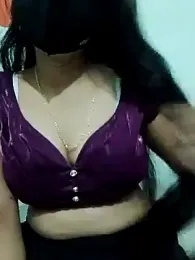 saaniya webcam model stream image
